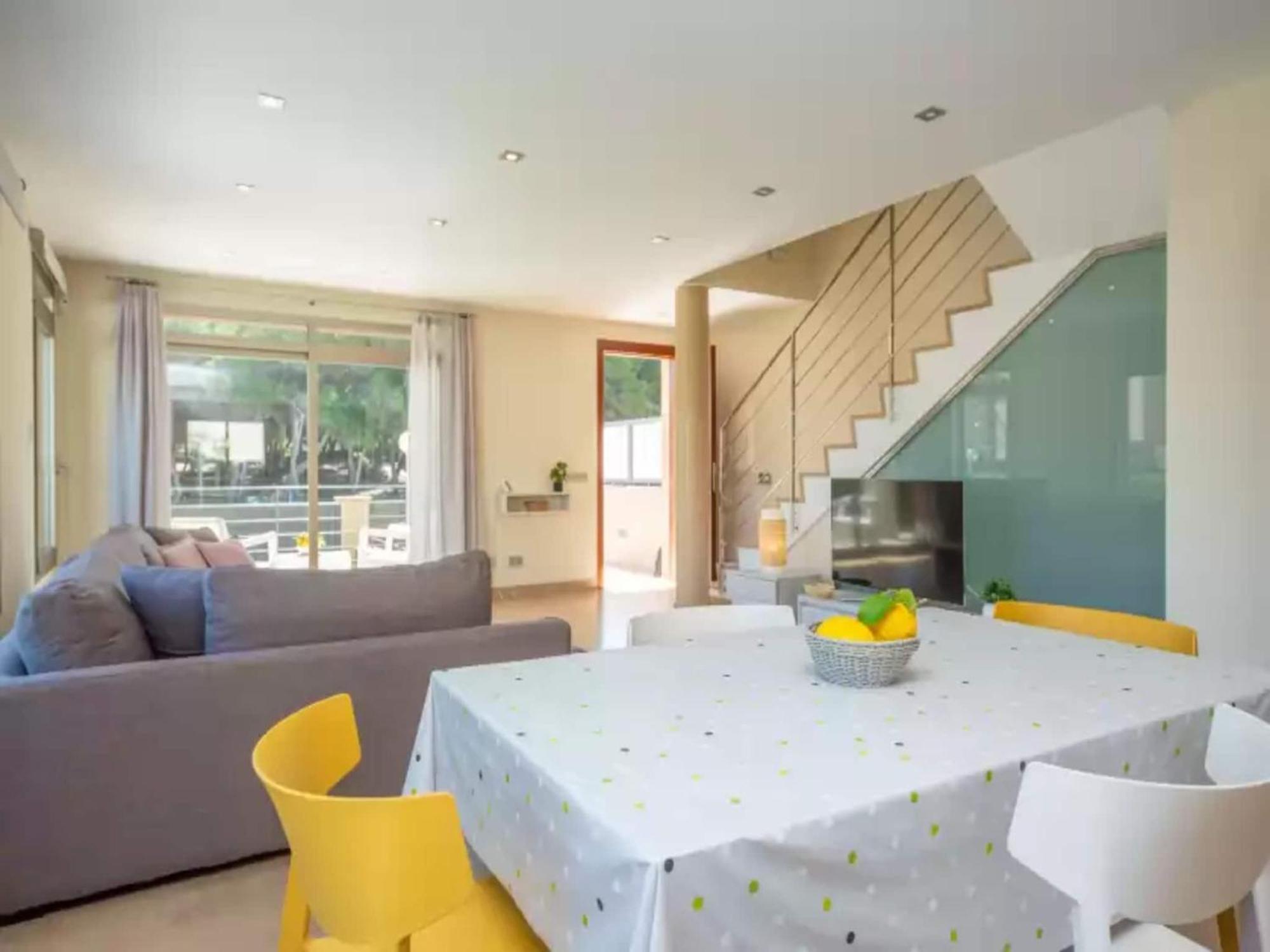 Chalet Spectacular House In Picafort *